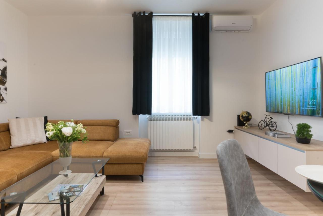 Apartment Palazzo, Zagreb Town Centre Exterior photo